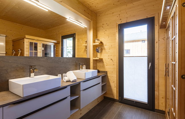 Attractive Chalet With Infrared Sauna - Photo 12