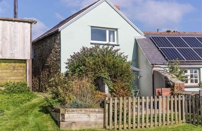 Cheristow Farm Cottages - Photo 43