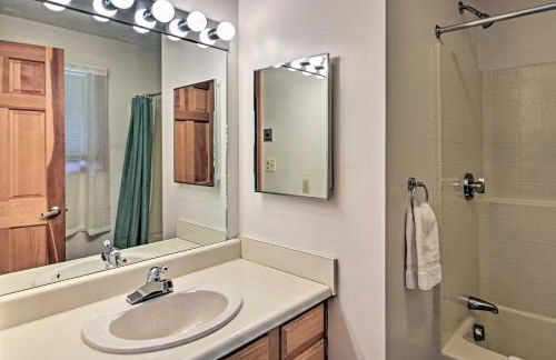 Townhouse on 18-Hole Golf Course with Pool! - Foto 18