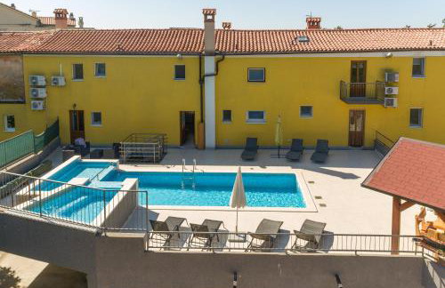Pool House Klarina - Happy Rentals - Foto 29