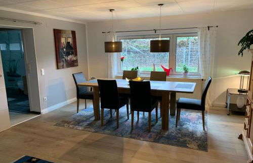 Ferienhaus Relax - Modernes Haus auf großem Grundstück im Grünen - Foto 4