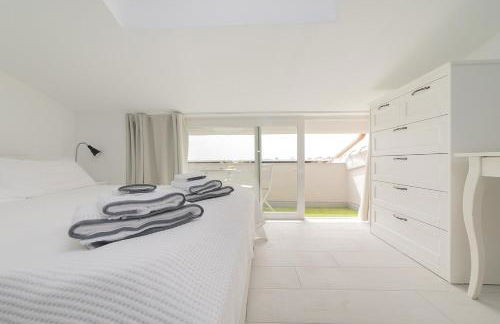 Buhardilla con terraza acogedora - Foto 20