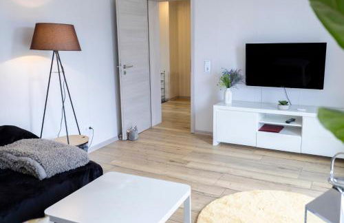 Gelbe Koffer - Große Design-Maisonette in Schiffweiler - Nähe See & Wald - 2 Parkplätze - Self-Check-in - bis 6 Pers - Foto 23