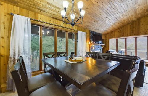 Updated Duplex with Mountain & Filtered Water View - Foto 34