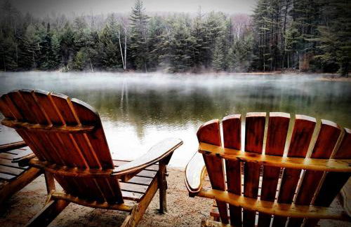 Charming Tiny House Rental with a Wood-Burning Fireplace near Gore Mountain, New York - Photo 18