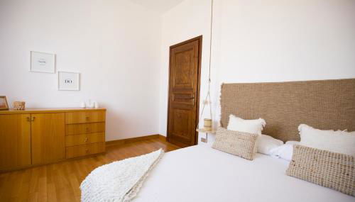 Grande casa con giardino e box auto, 3 camere e 3 bagni - Foto 4