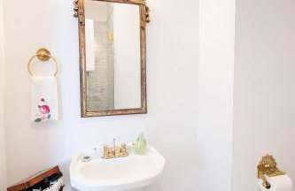 The Queen On Main - Foto 14