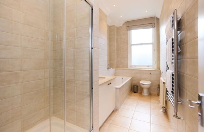 The Hampstead Getaway - Charming 5bdr Home With Conservatory - Foto 35