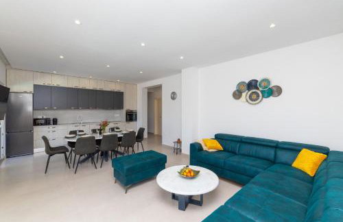 Familiy Villa Navis with heated pool - Photo 49