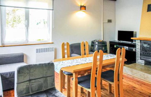 Lovely Home In Wicko With Wifi - Photo 4