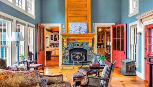 Hot Tub and Large Yard Elegant Deansboro Getaway - Foto 3