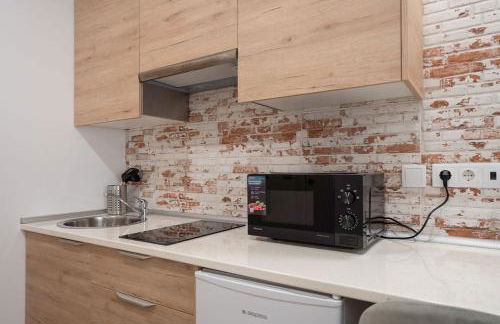 Emily Suites - Photo 37