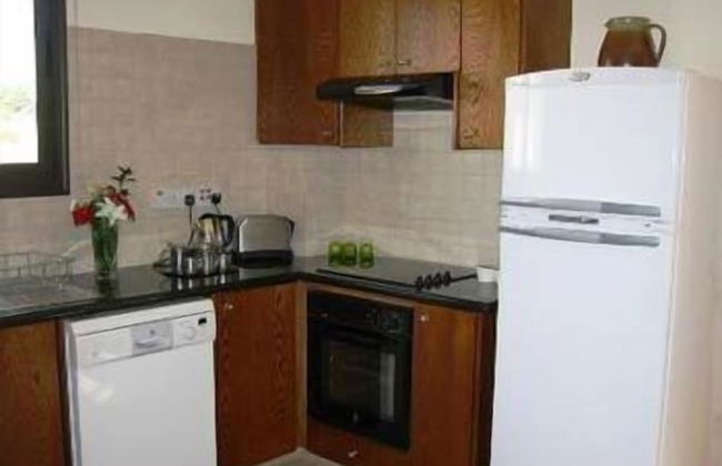 Aura Holiday Villas - Photo 11