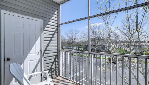 Community Pool and Private Balcony Chic Lewes Gem - Foto 2