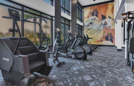 Cosmic Serenity Retreat 1BD Lux King in Southeast Jax - Foto 39