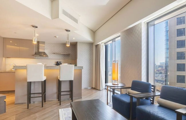 Modern 1BR Near Dubai Frame With City Views - Photo 6