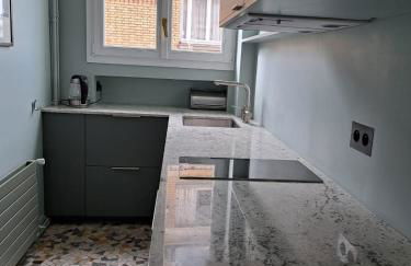 Bright & elegant appartment with view over Invalides, near St Germain des Prés - Foto 8