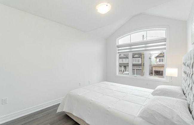 Waterfront Executive Villas - Photo 8