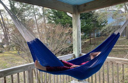 Soundside, canalfront Outer Banks house near ocean - Foto 27