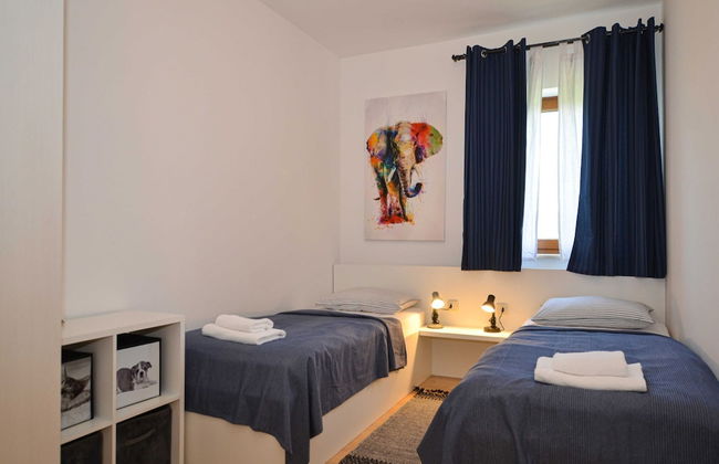 Sophisticated and Chic Villa With Pool - Foto 8