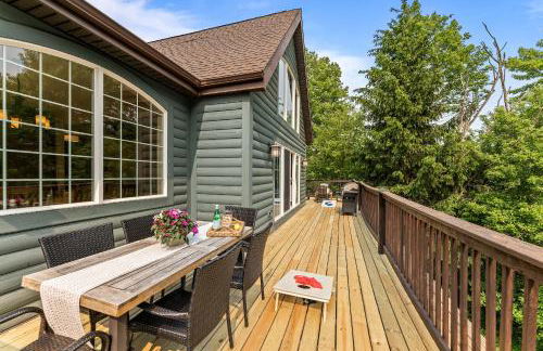 Gorgeous 5 Bdr with Hot Tub - Walk to Holi-Mont! - Foto 33