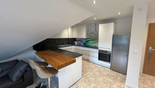 Penthouse Aussicht Balkon EBK TG Platz - Foto 2