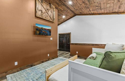 New/12 Guest /2 Hot Tubs/ 2 Kitchens/ 2 Firepits - Foto 77