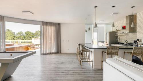 Cobertura em Resort Pé na Areia com Piscina Hidro - Foto 3