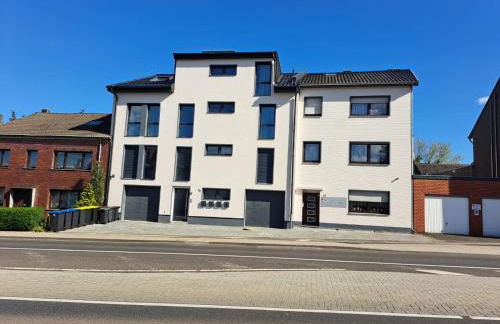 Neubau Apartment mit Küche, TV in der Nähe von Aachen - Foto 2