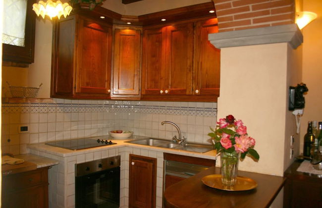 Private Villa with AC, private pool, WIFI, TV, terrace, pets allowed, parking, close to Arezzo - Foto 6