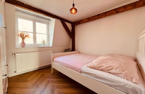 Jugendstil-Altbauwohnung mit Dachterrasse direkt an der Karlsaue - Foto 14