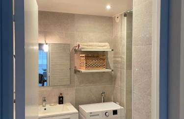 Studio climatisé avec balcon proche Champs-Élysées - Foto 16