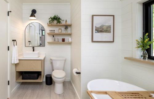 The A-Frame - Sanctum at Valley Bear Farms Resort - Foto 12