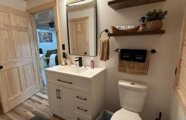 The Brady Retreat Hot tub and pool - Foto 3