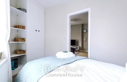 Designer apartments for City Breaks in Chester - Photo 43