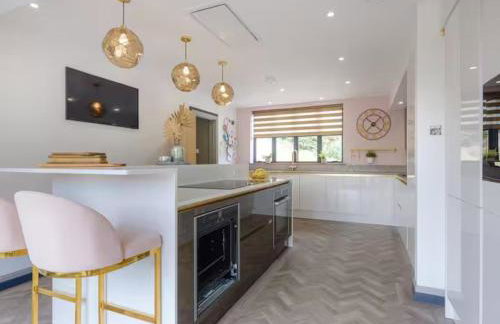 5 Bed Lake House - Sleeps 10 - Nature Reserve - Foto 24