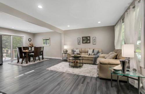 Cozy Cumberland ATL Home w Hot Tub - Foto 7