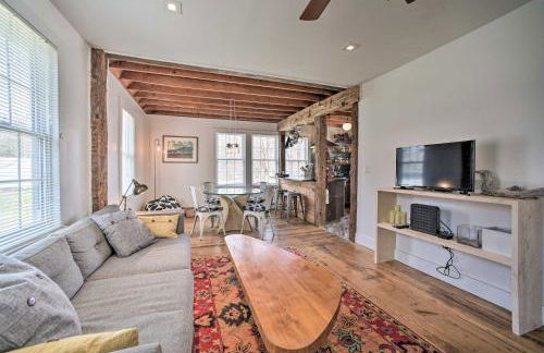 Charming Cottage with Yard - 2 Mi to Tinker St! - Foto 7