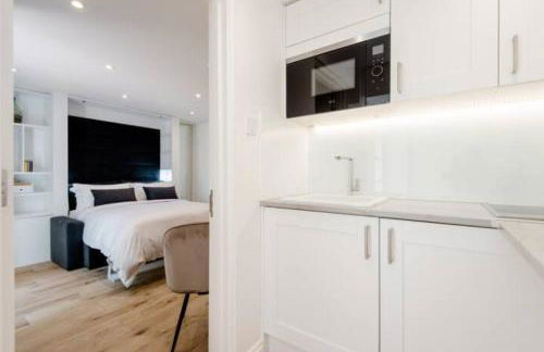 Well-Positioned Studio Flat - Foto 20