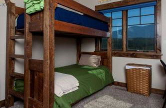 Amazing Log Cabin Rental with Pool Table in the Mountains in West Glacier, Montana - Foto 12