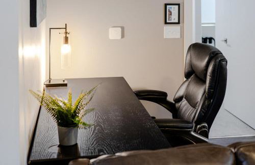 Convention Ctr Bespoke Beauty - 2BD Pool,Gym,Hot tub,Pkg - Foto 16