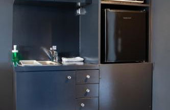 CHROMA Lodge Pikermi - Photo 96