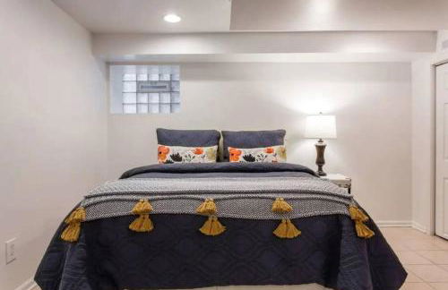 The Wrigleyville Garden 200 Steps to Wrigley-2BR - Foto 6