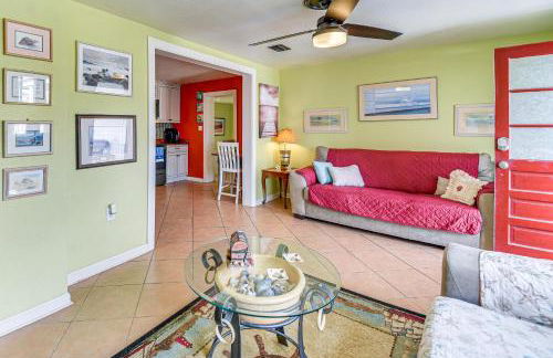 Less Than half Mi to Beach Access and Pier OBX Getaway - Foto 4