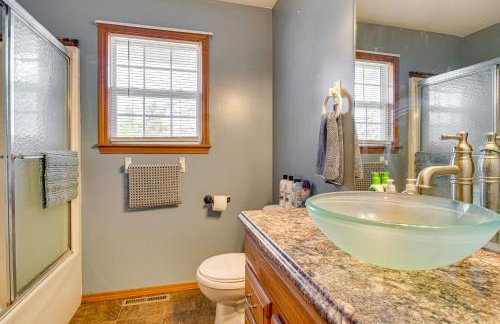 Cozy Retreat with Backyard in Mountain Home! - Foto 15