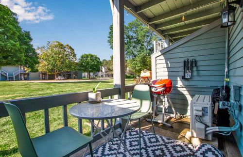 King Bed, Walk or Bike to town, EV, Pets OK - Foto 19