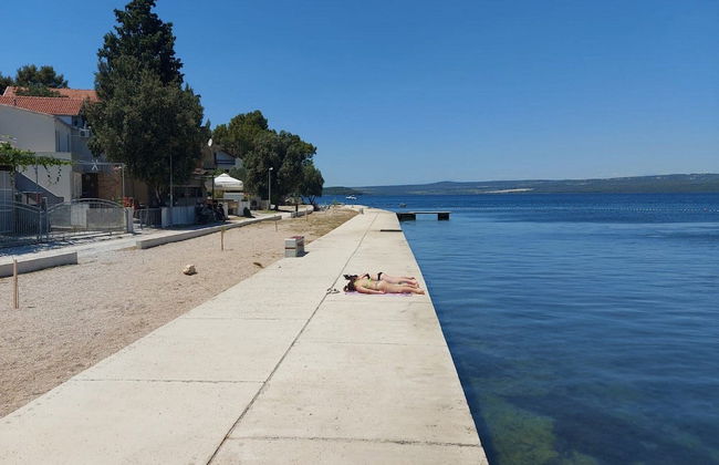 Apartment by the Beach - Foto 16