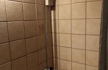 Phils Cozy apartment self check in near Airport free parking airportbus station - Foto 4