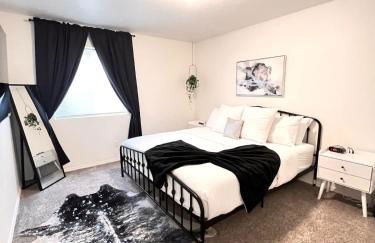 Modern & Stylish King bed WiFi - Foto 1