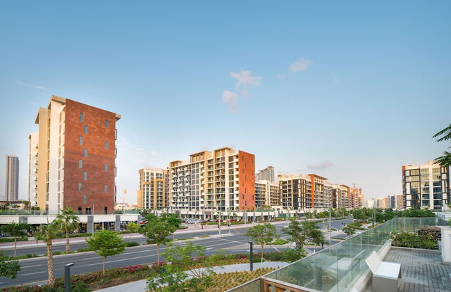 Easygo- STU in Lavish com Azizi Riv9,08 - Photo 14